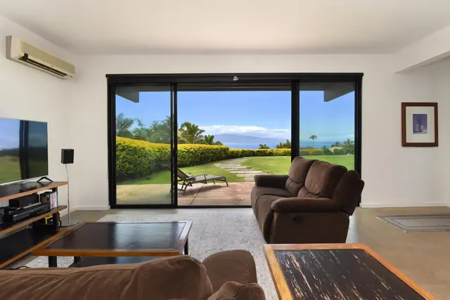 Listing Image for 100 E Huapala Pl 22 of 35
