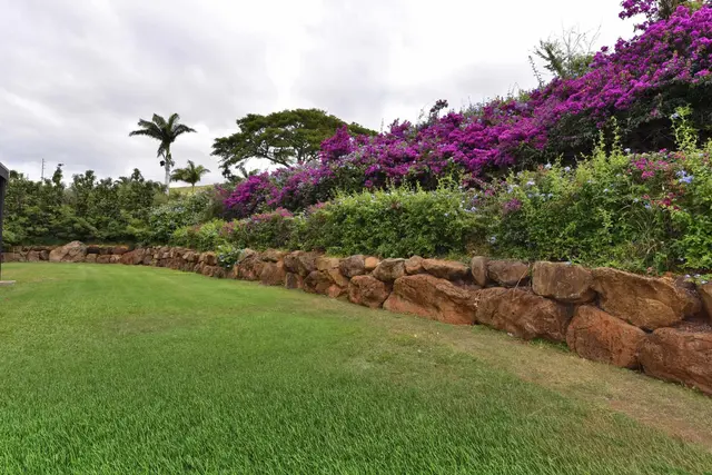 Listing Image for 100 E Huapala Pl 35 of 35