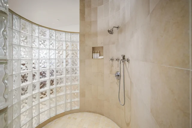 Listing Image for 3800 Wailea Alanui Blvd Ph108 16 of 42