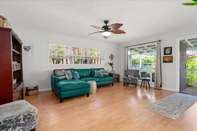 Listing Image for 2877 W Lelehuna Pl 10 of 31