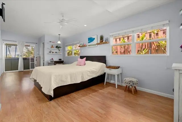 Listing Image for 2877 W Lelehuna Pl 13 of 31