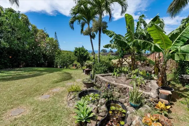 Listing Image for 2877 W Lelehuna Pl 23 of 31
