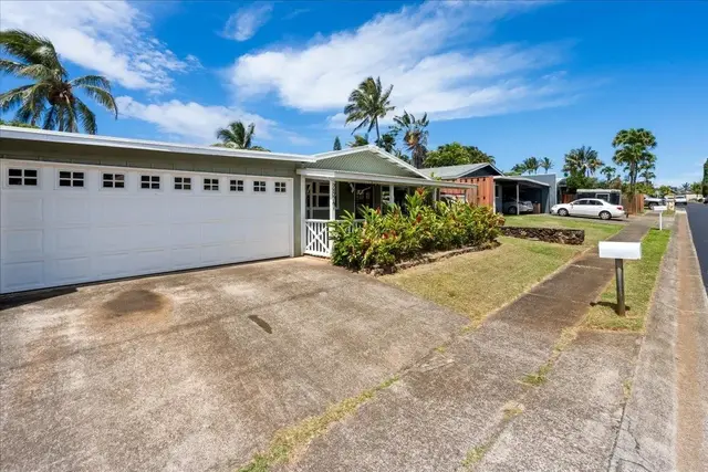 Listing Image for 2877 W Lelehuna Pl 27 of 31