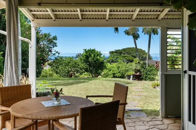 Listing Image for 2877 W Lelehuna Pl 9 of 31