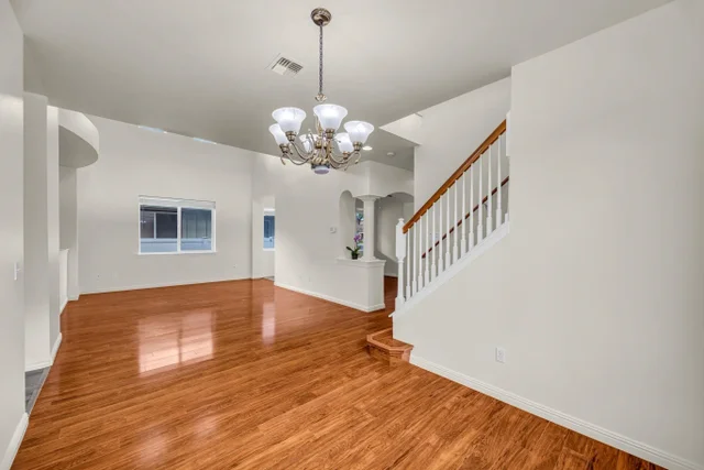 Listing Image for 73 Hoku Puhipaka St 10 of 40