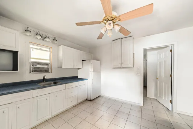 Listing Image for 1011 S Kihei Rd B 19 of 32