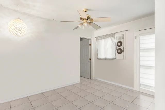 Listing Image for 1011 S Kihei Rd B 21 of 32