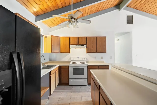 Listing Image for 1011 S Kihei Rd B 6 of 32