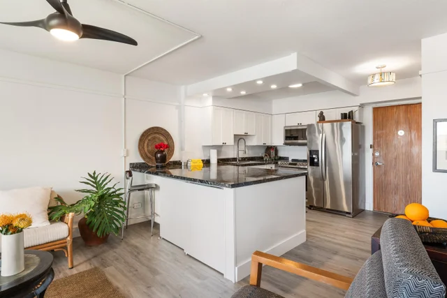 Listing Image for 2158 Main St 704 7 of 32