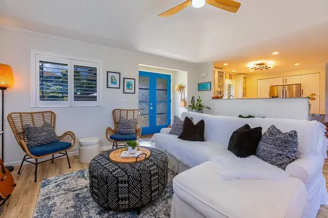 Listing Image for 6 Orchid Pl 15 of 42