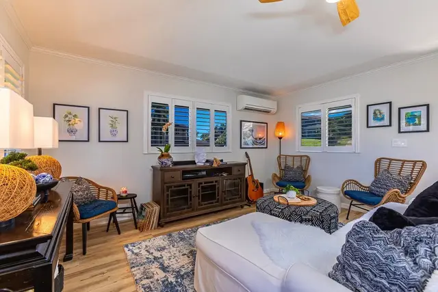 Listing Image for 6 Orchid Pl 17 of 42