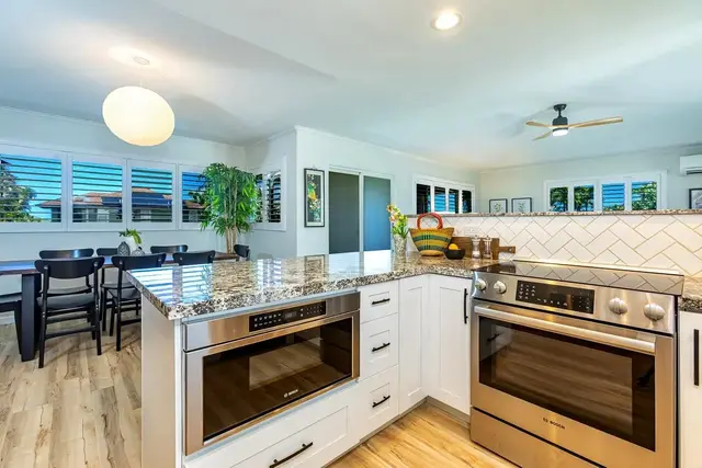 Listing Image for 6 Orchid Pl 21 of 42