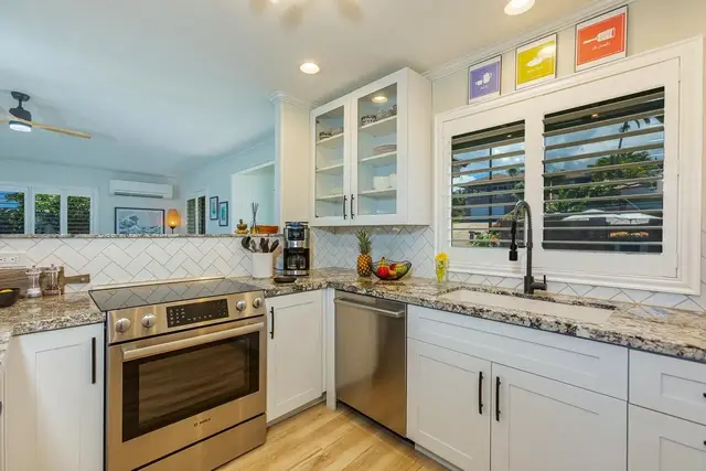 Listing Image for 6 Orchid Pl 22 of 42