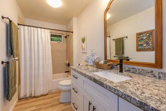 Listing Image for 6 Orchid Pl 34 of 42