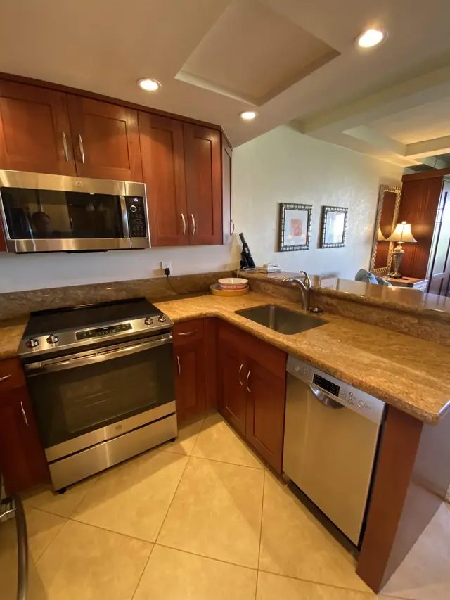Listing Image for 2481 Kaanapali Pkwy 614 P 10 of 28