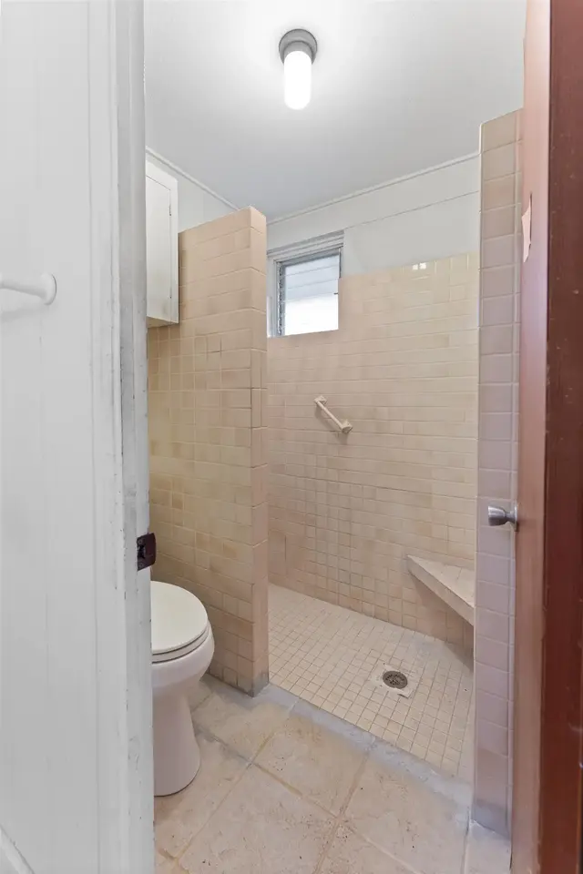 Listing Image for 266 Ani St 15 of 30