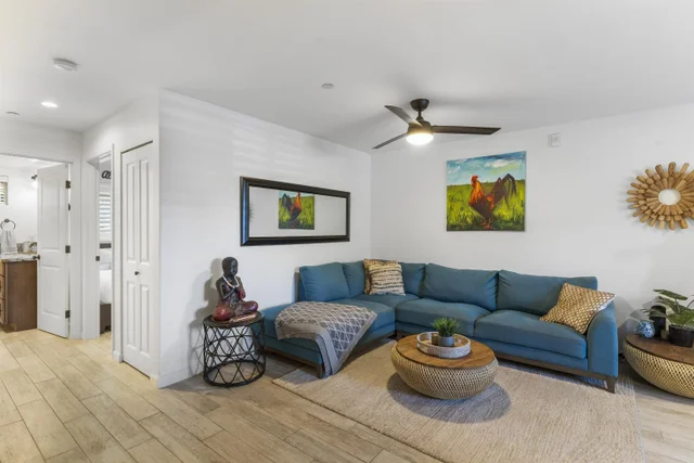 Listing Image for 17 Jillian Ln 513 13 of 49