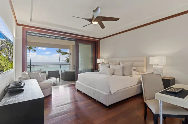 Listing Image for 1 Bay Dr 1203 3 of 41