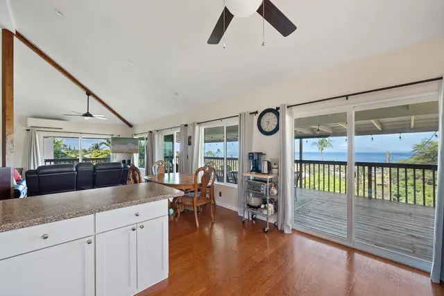 Listing Image for 3375 Kuaua Pl 16 of 38