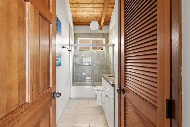 Listing Image for 3375 Kuaua Pl 23 of 38