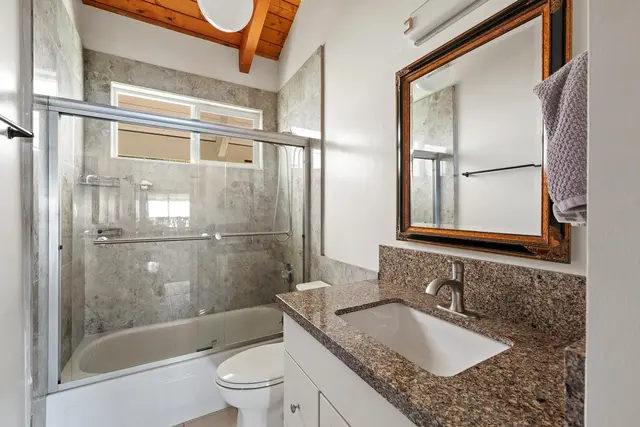 Listing Image for 3375 Kuaua Pl 24 of 38