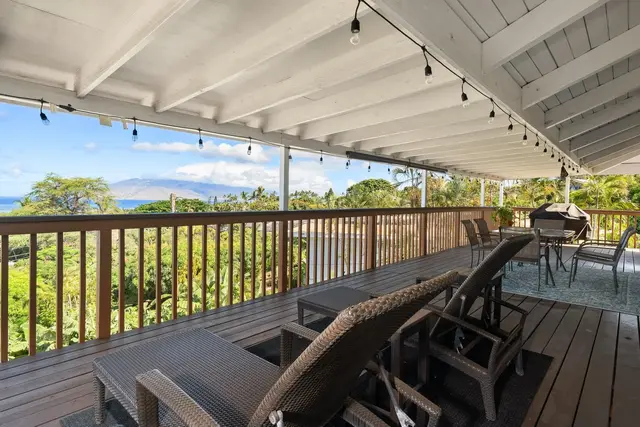Listing Image for 3375 Kuaua Pl 7 of 38