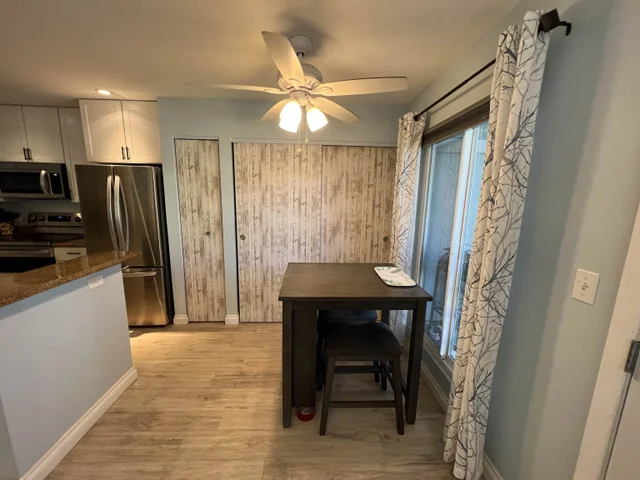 Listing Image for 160 Keonekai Rd 6-102 12 of 50