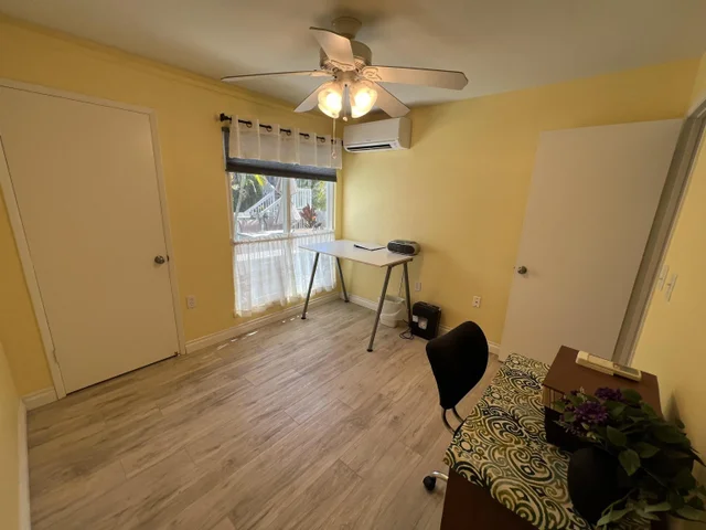 Listing Image for 160 Keonekai Rd 6-102 21 of 50