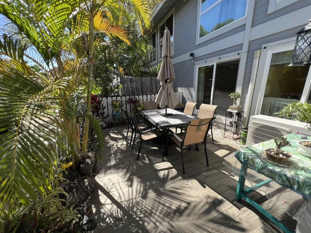 Listing Image for 160 Keonekai Rd 6-102 46 of 50
