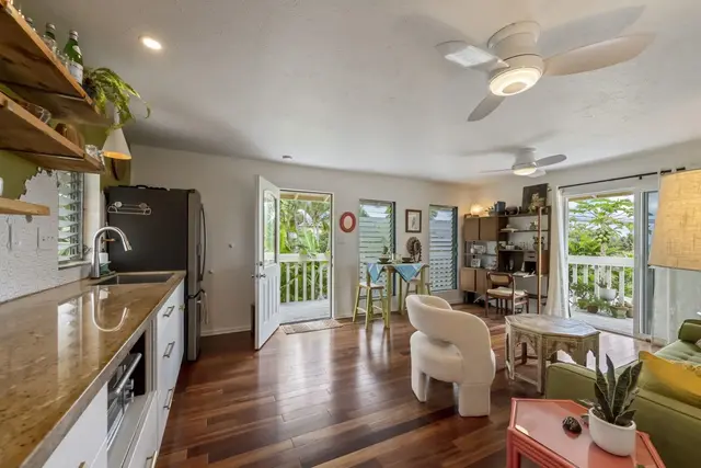 Listing Image for 155 Auhana Rd A 11 of 21