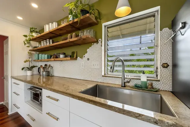 Listing Image for 155 Auhana Rd A 12 of 21