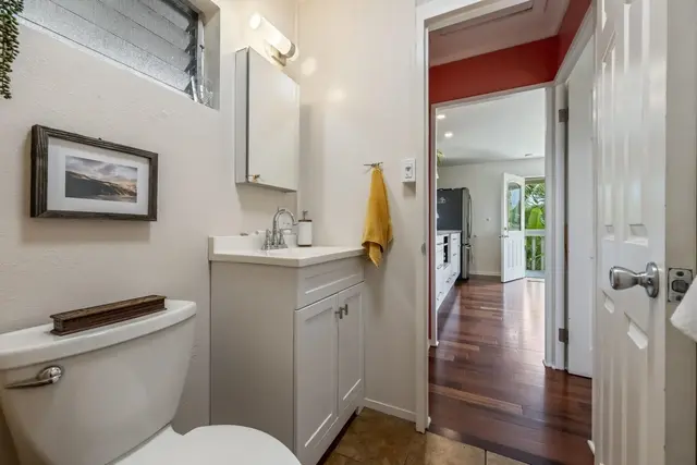Listing Image for 155 Auhana Rd A 14 of 21