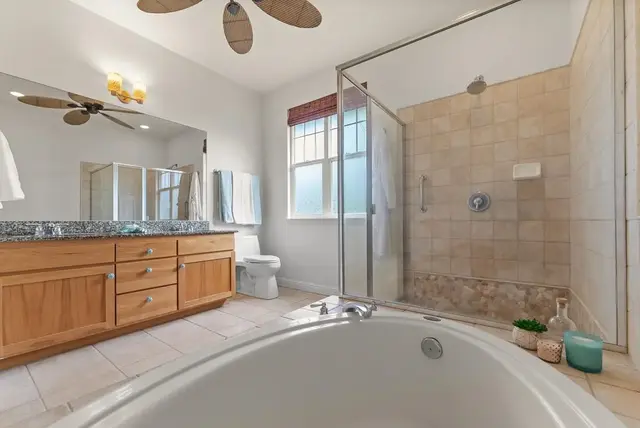 Listing Image for 203 Kuli Puu St 23 of 47