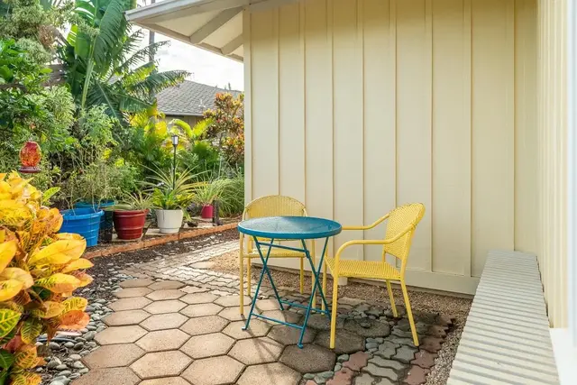 Listing Image for 203 Kuli Puu St 37 of 47