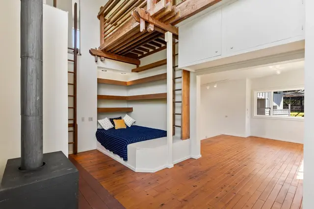 Listing Image for 575 Awalau Rd 10 of 50