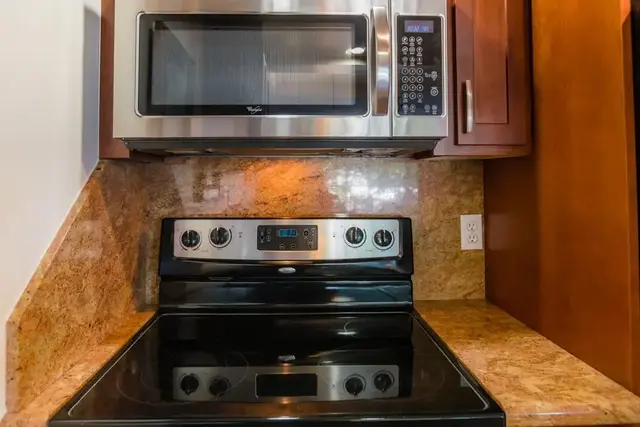 Listing Image for 2481 Kaanapali Pkwy 661 10 of 31