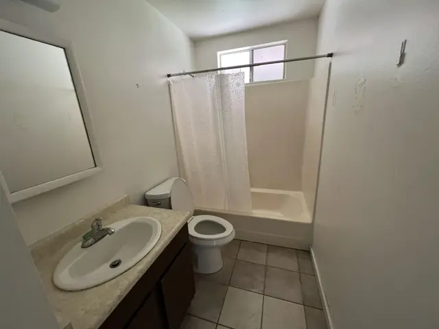Listing Image for 11 Kamakana Pl 14 of 16