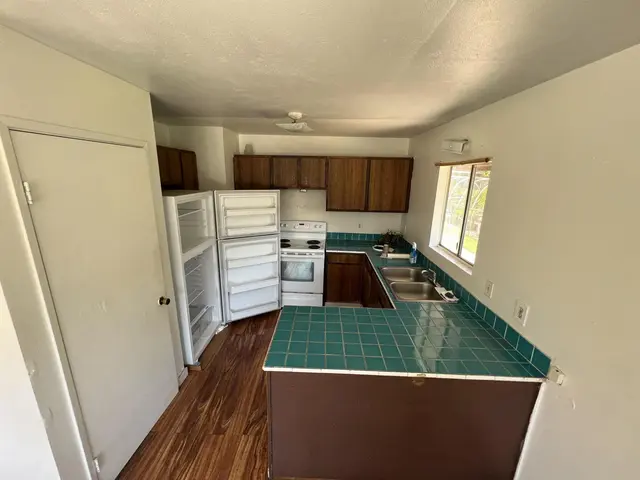Listing Image for 11 Kamakana Pl 7 of 16