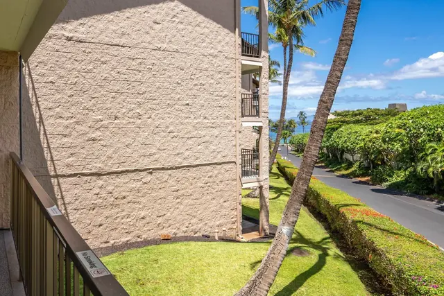 Listing Image for 2387 S Kihei Rd C-208 15 of 42