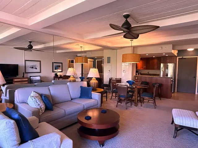 Listing Image for 2481 Kaanapali Pkwy 520 A 4 of 20