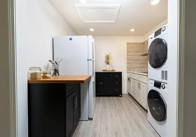 Listing Image for 348 Alahee Dr 14 of 32