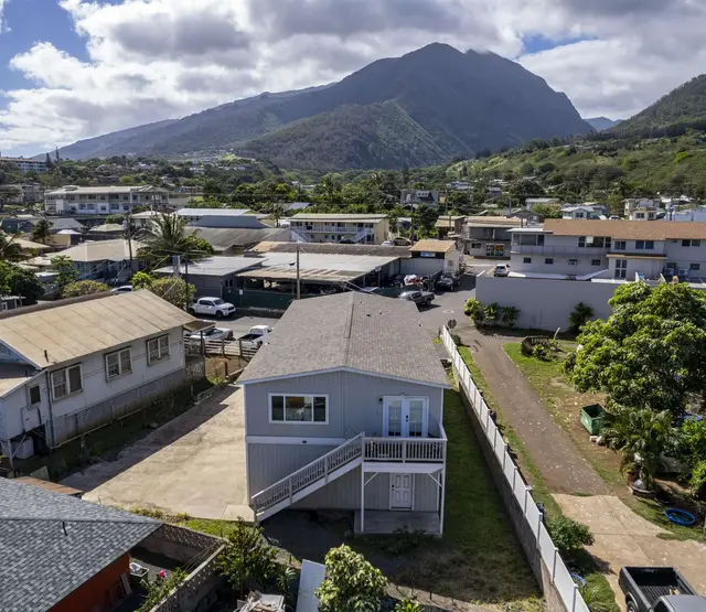 Listing Image for 348 Alahee Dr 27 of 32