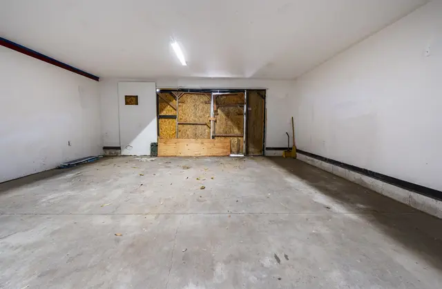 Listing Image for 348 Alahee Dr 29 of 32