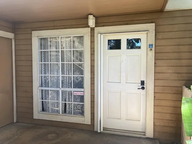 Listing Image for 140 Uwapo Rd 7-105 1 of 23