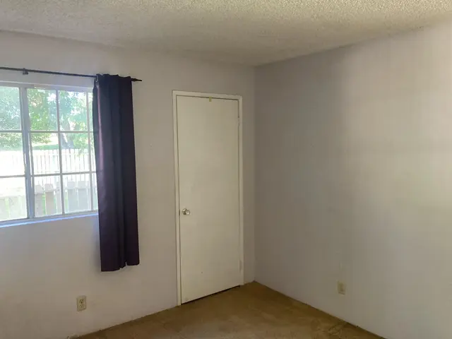 Listing Image for 140 Uwapo Rd 7-105 10 of 23