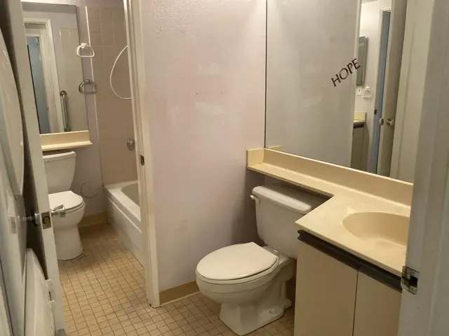 Listing Image for 140 Uwapo Rd 7-105 11 of 23