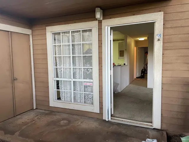 Listing Image for 140 Uwapo Rd 7-105 16 of 23