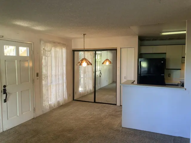 Listing Image for 140 Uwapo Rd 7-105 3 of 23