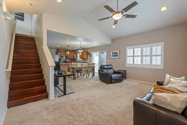 Listing Image for 245 Kamahao Cir 15 of 37