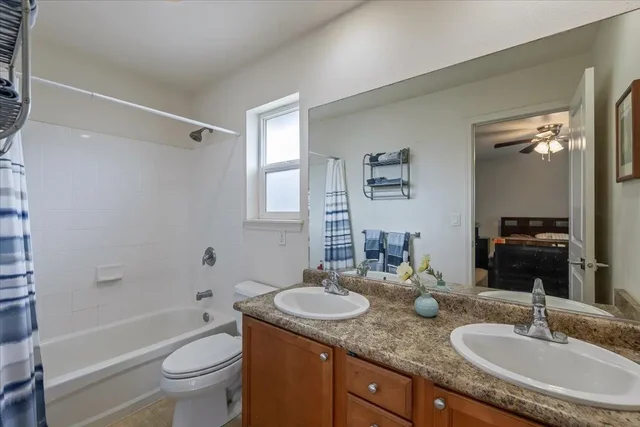 Listing Image for 245 Kamahao Cir 24 of 37